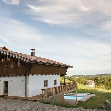 Liebe Zur Steiermark / Haus Tyrol *