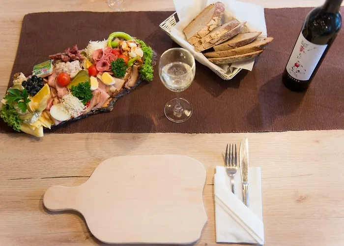 Liebe Zur Steiermark / Haus Tyrol